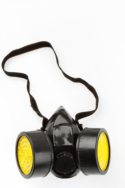 Респиратор на белом
