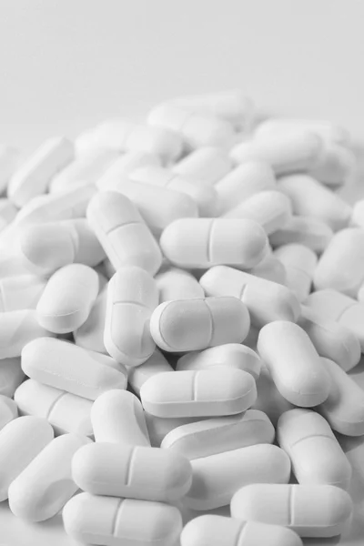 Hromadu tablety — Stock fotografie