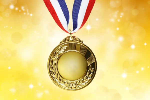 Одну золоту медаль — стокове фото