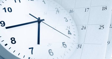 Saat yüzü ve takvim bileşimi