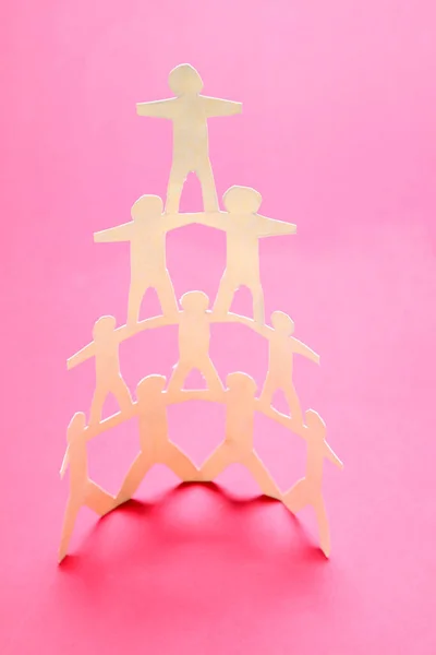 Human Team Pyramid Supporting Each Other — Stock Photo, Image