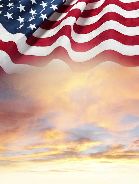 Flag and sky — Stock Photo, Image