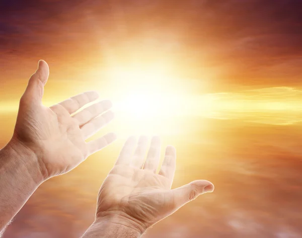 Händer i himlen — Stockfoto