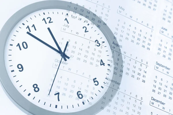 Clock and calendar — Stock Photo, Image