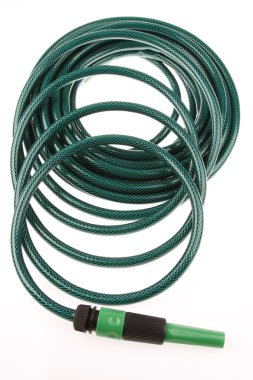 Beyaz bahçe hortumu