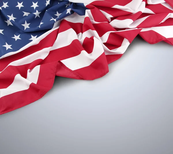 Bandera americana sobre gris — Foto de Stock