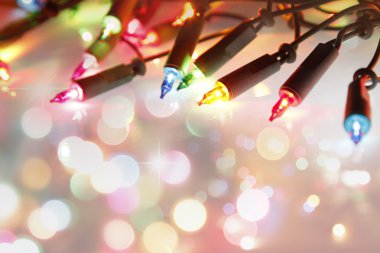Noel ışıkları parlayan