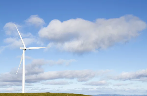 Turbina eolica gigante — Foto Stock