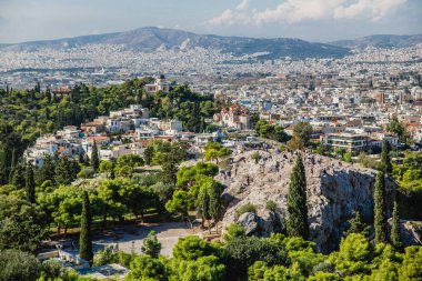 Atina, Yunanistan - 20 Temmuz 2019: Akropolis 'ten Atina manzarası