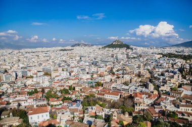Atina, Yunanistan - 20 Temmuz 2019: Akropolis 'ten Atina manzarası