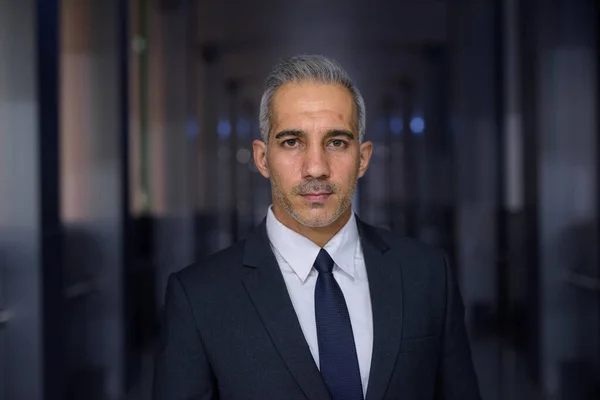 Handsome Persian Businessman Wearing Suit City Night — Stock Photo, Image