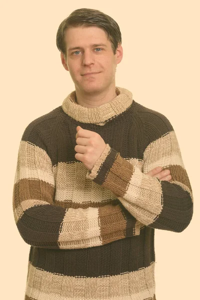 Portrait of young handsome man ready for winter — Stock Photo, Image