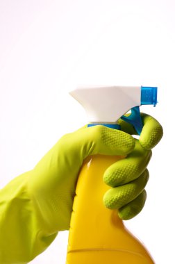 El bir püskürtücü ile