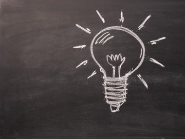Tebeşir tahtasında ampul