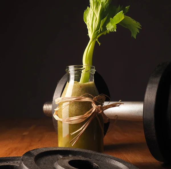 Smoothie Fruta Vegetal Saudável Ingredientes Orgânicos Uma Mesa Cozinha Madeira — Fotografia de Stock