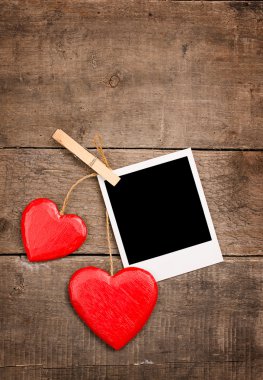 Kırmızı kalp şekilleri