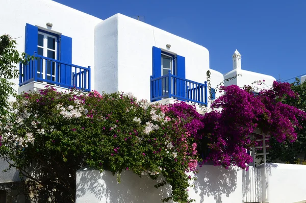 Bela arquitetura edifício exterior na ilha de Mykonos, Grécia — Fotografia de Stock