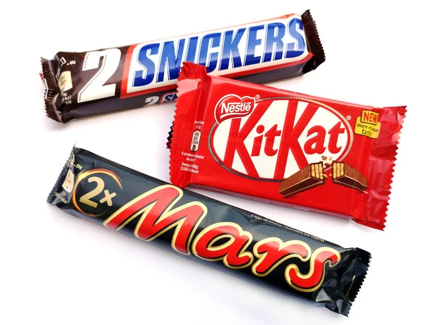 Фессалоники Греция Апреля 2021 Года Шоколадные Батончики Snickers Mars Kit — стоковое фото