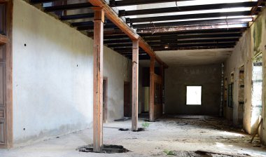 Eski Endüstri Binası