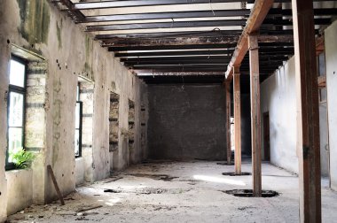 Eski Endüstri Binası