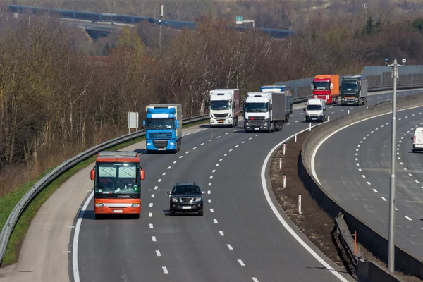 Camion in autostrada — Foto Stock