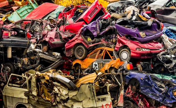 Cars on junkyard — Stock Photo, Image