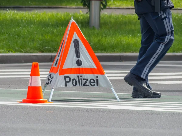 Polizeieinsatz. Straßensperrung — Stockfoto