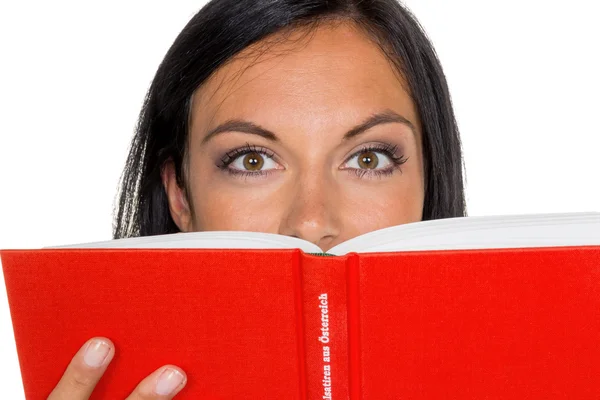 Mulher lendo um livro — Fotografia de Stock