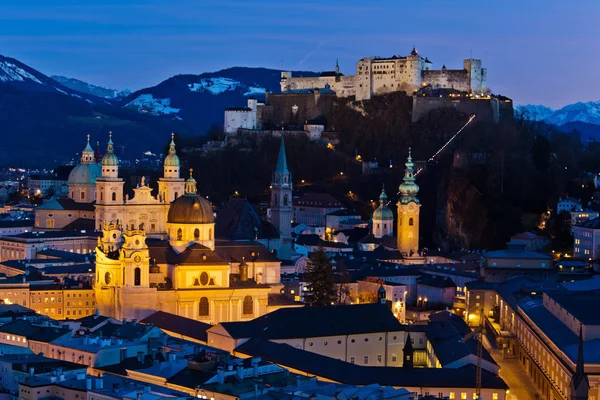 Salzburg på natten — Stockfoto