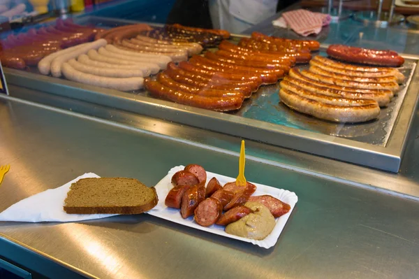 Sausages at a snack stall — Stock Photo, Image