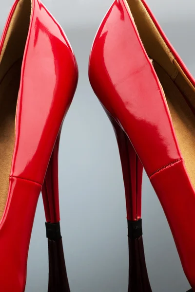 Red high heels — Stock Photo, Image