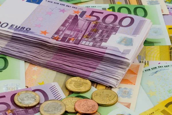 De nombreux billets en euros — Photo