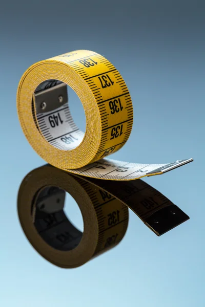 黄色のテープ測定 — ストック写真