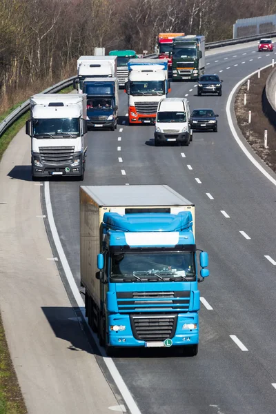 Camion in autostrada — Foto Stock