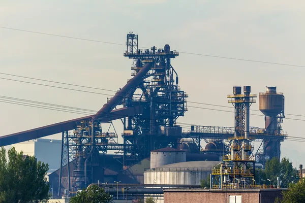 Usine d'acier de haut fourneau — Photo