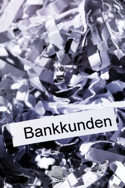 Strimlad papper bankens kunder — Stockfoto