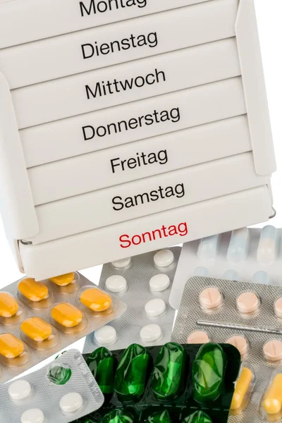 Tablett dispenser och tabletter — Stockfoto