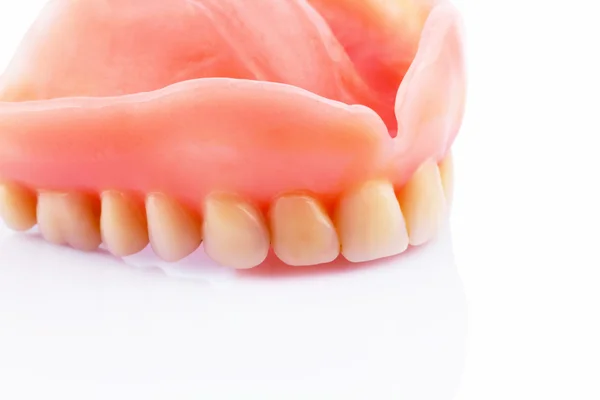 Denti sullo sfondo bianco — Foto Stock