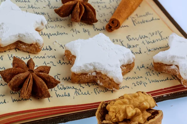 Backen für Weihnachten — Stockfoto