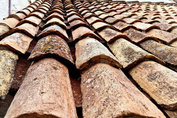 Chorvatsko, dubrovnik, staré střešní tašky — Stock fotografie