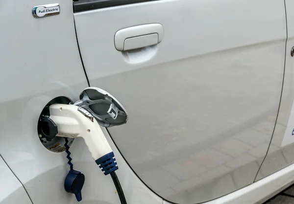 Estación de carga de coche eléctrico para —  Fotos de Stock