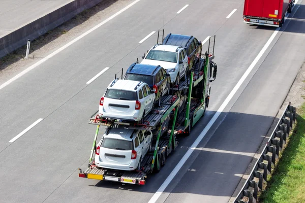 Camion in autostrada — Foto Stock