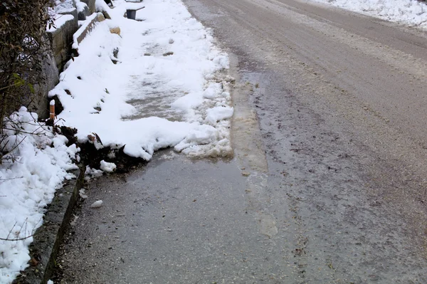 Vymazán chodníku odklízení sněhu — Stock fotografie
