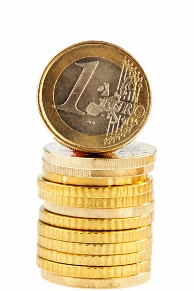 Stapel med euromynt — Stockfoto