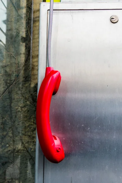 Телефон-будка — стоковое фото