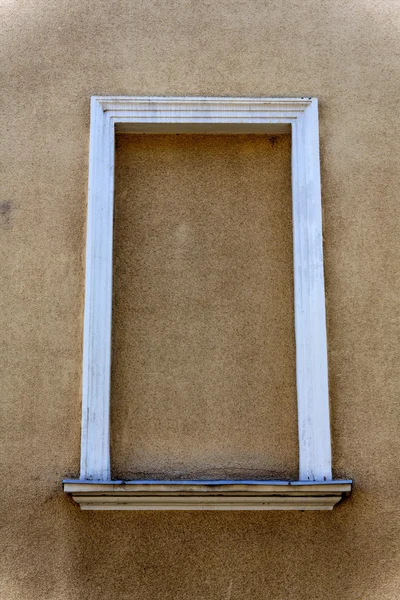 Ventana de ladrillo — Foto de Stock