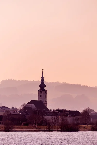 オーストリア、ニーダーエスターライヒ、村の教会 — ストック写真