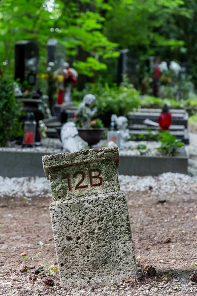 Numbered grave site — Stock Photo, Image