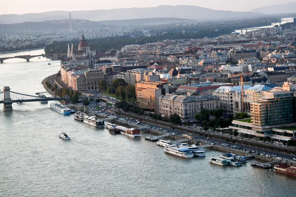 Magyarország, budapest, utca-és városrészlet — Stock Fotó