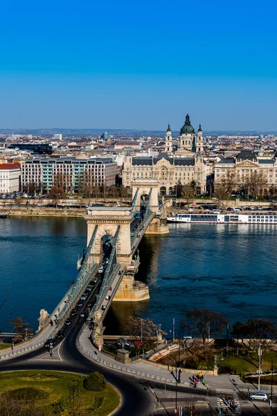 Hungria, Budapeste, ponte de cadeia — Fotografia de Stock